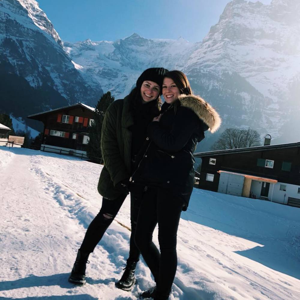 Meet your Posher, Hannah